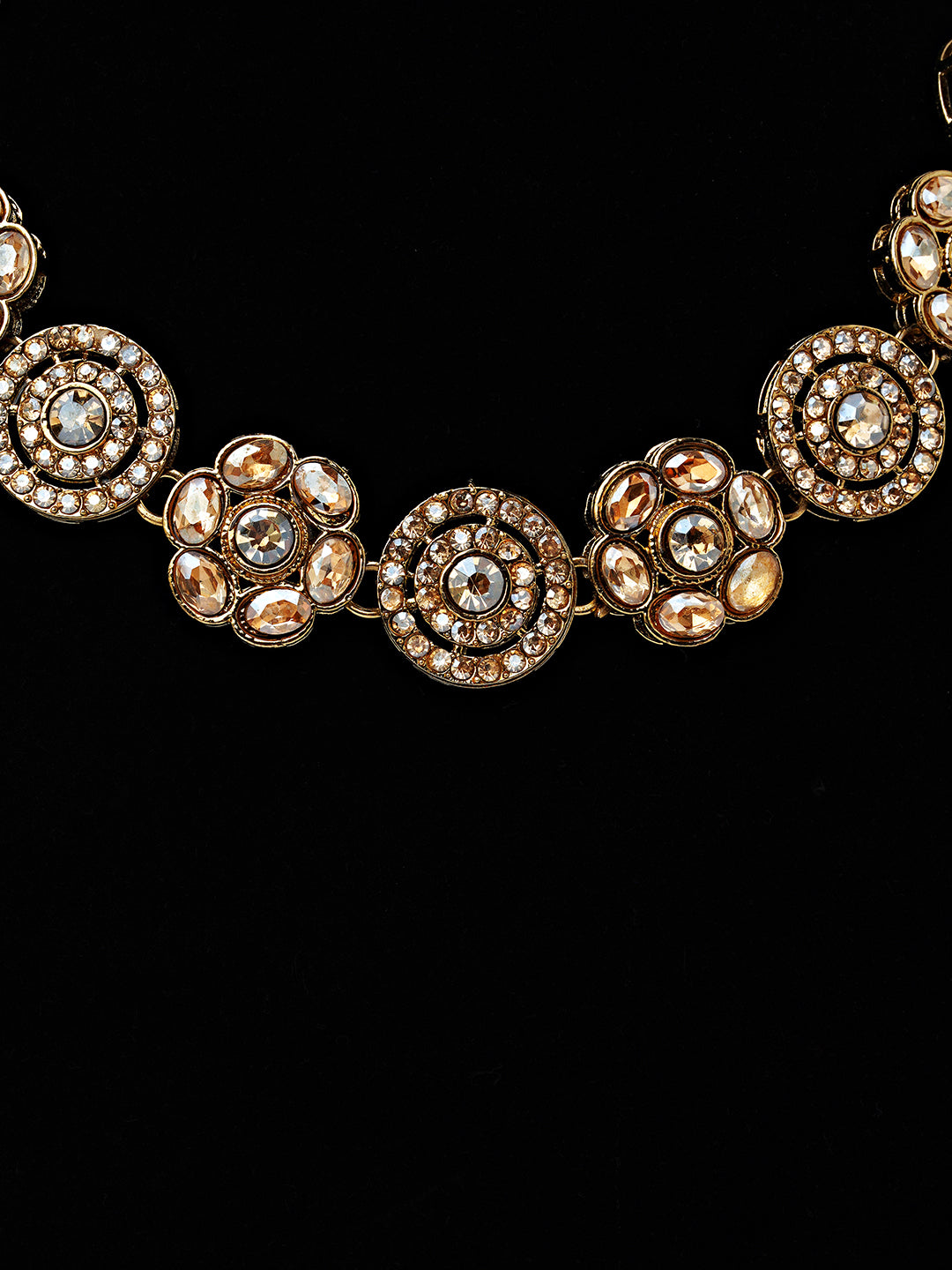 Classic Floral Kundan Necklace & Earrings Set