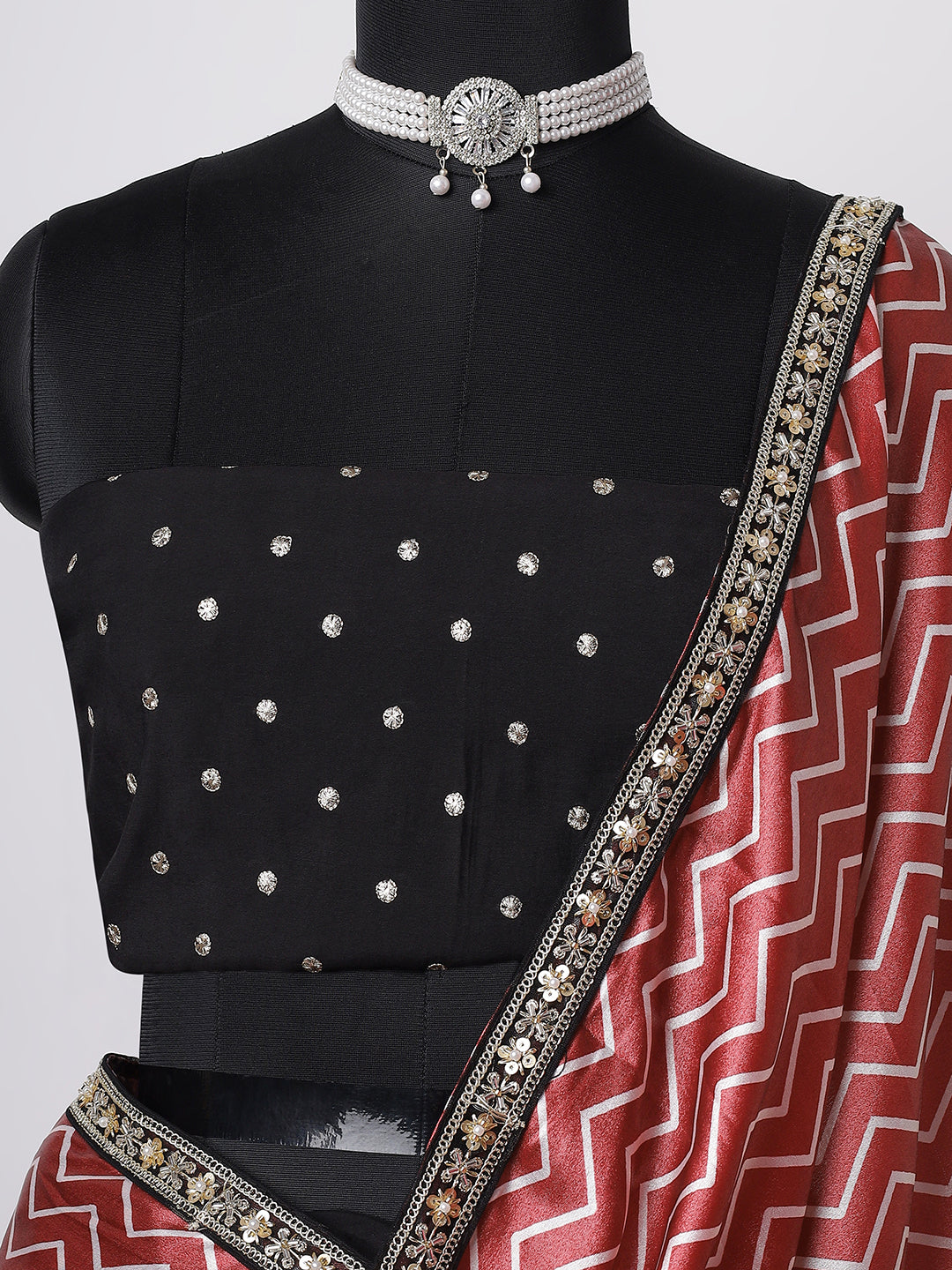 Maroon & Black Dual-Tone Saree with Zigzag Pattern and Tassel Detailing