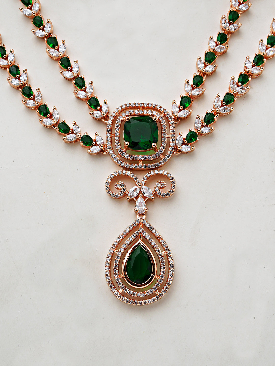 Emerald Elegance Layered Necklace Set with Maang Tikka