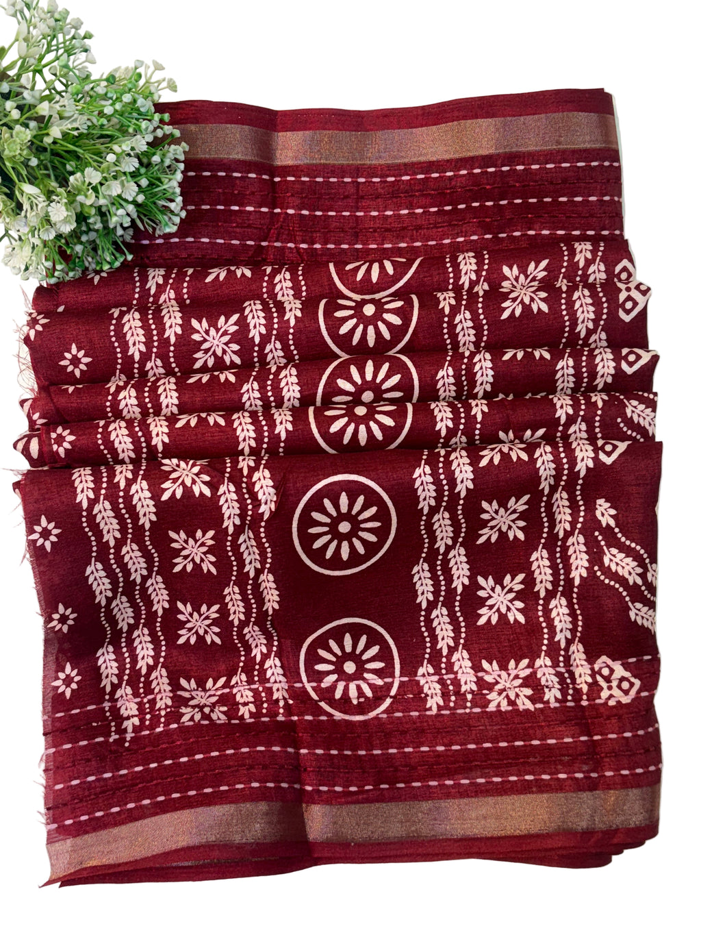 Name: Maroon Traditional Block-Print Saree
Fabric: Soft cotton silk with all-over hand-block style motifs and printed pallu border