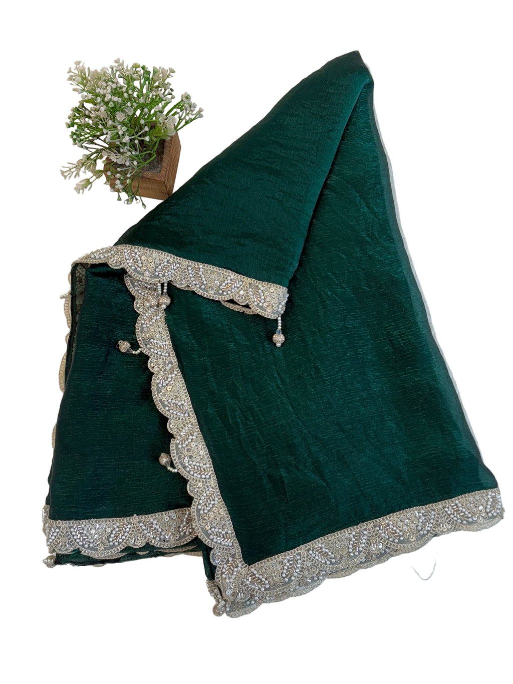 Name: Emerald bottle green colour Saree crush organza fabric with Embroidered Blouse with a soft shimmer finish and thread embroidery blouse piece