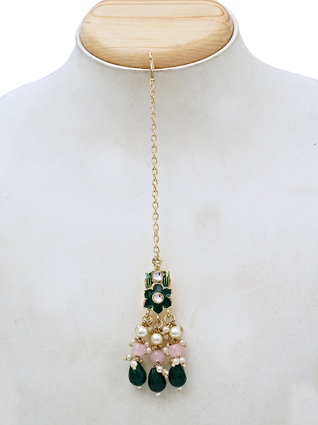 Emerald Green Floral Choker Necklace Set with Pearls and Maang Tikka