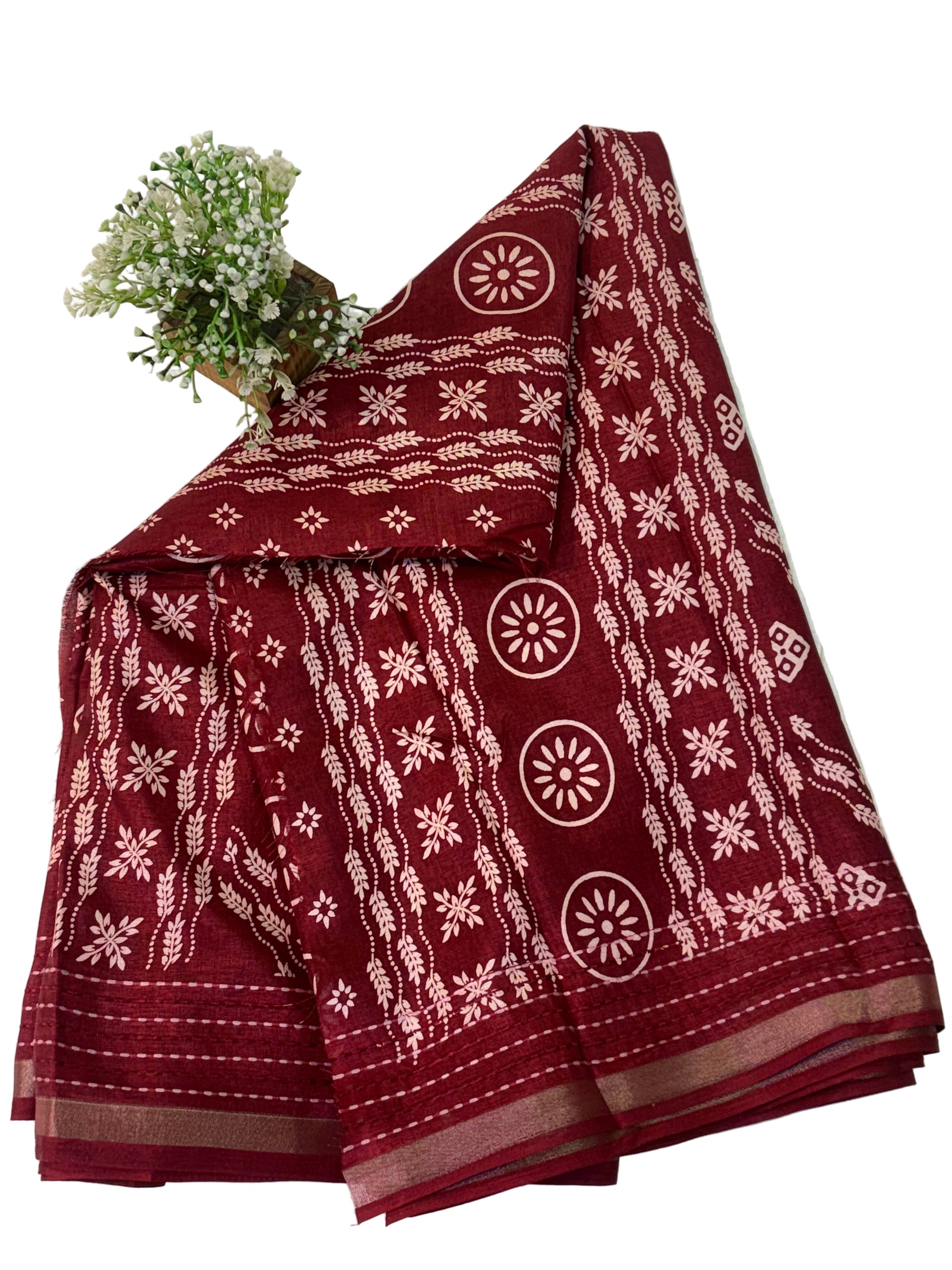 Name: Maroon Traditional Block-Print Saree
Fabric: Soft cotton silk with all-over hand-block style motifs and printed pallu border