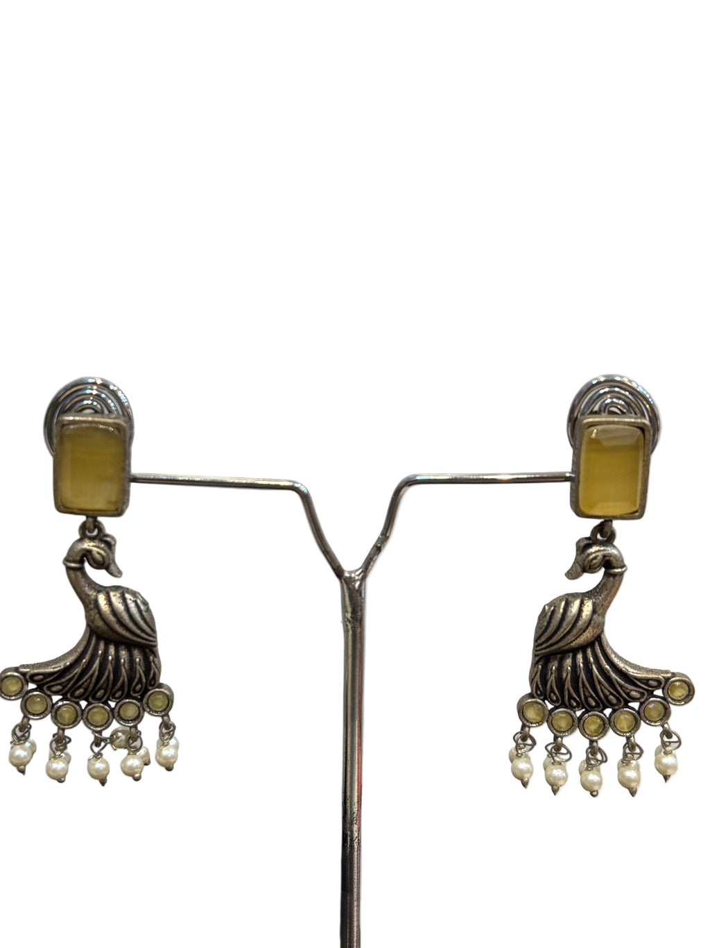 Name: Antique Peacock Motif Necklace Set German silver with golden mirror stones and pearl bead detailing