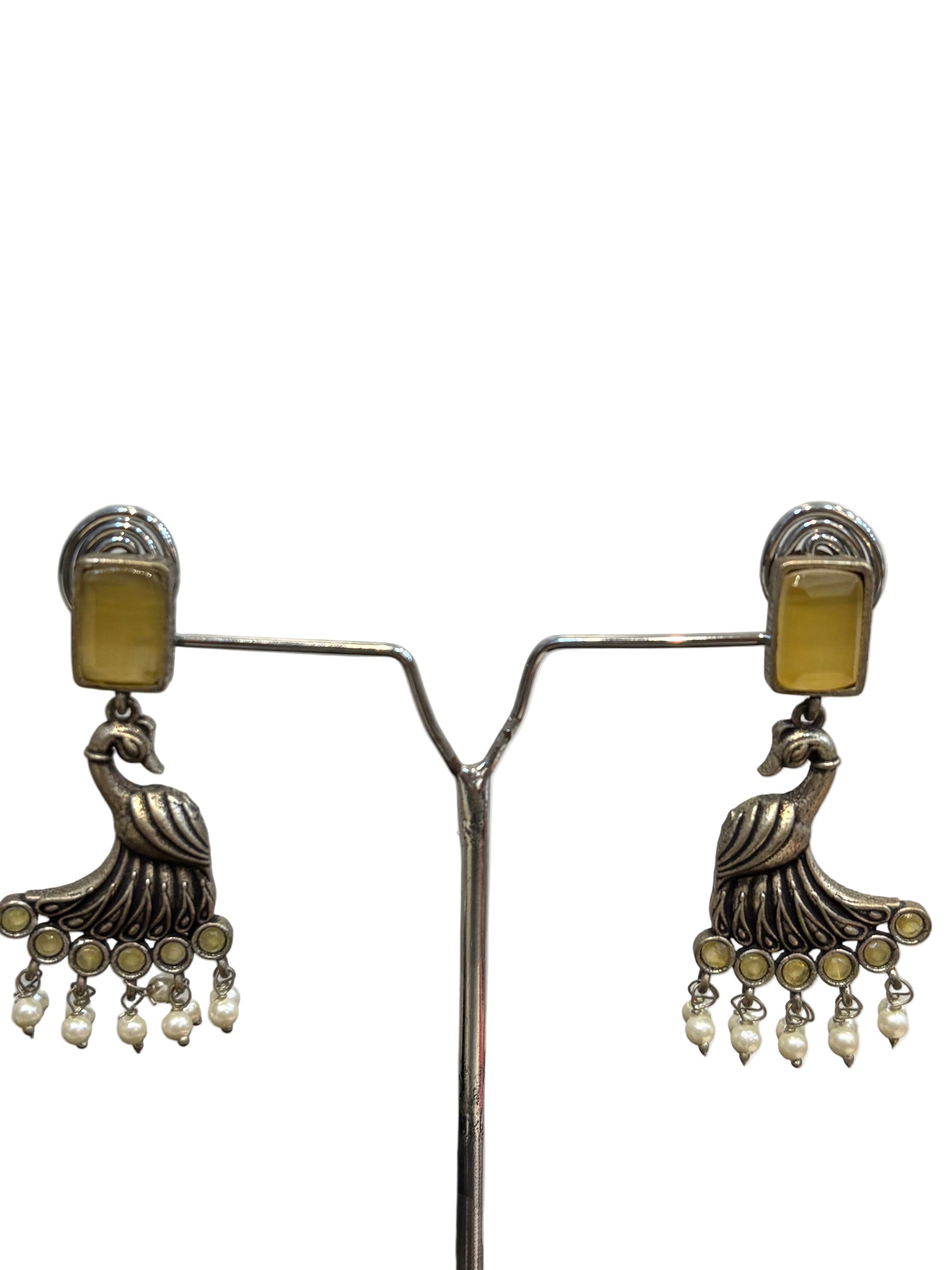 Name: Antique Peacock Motif Necklace Set German silver with golden mirror stones and pearl bead detailing