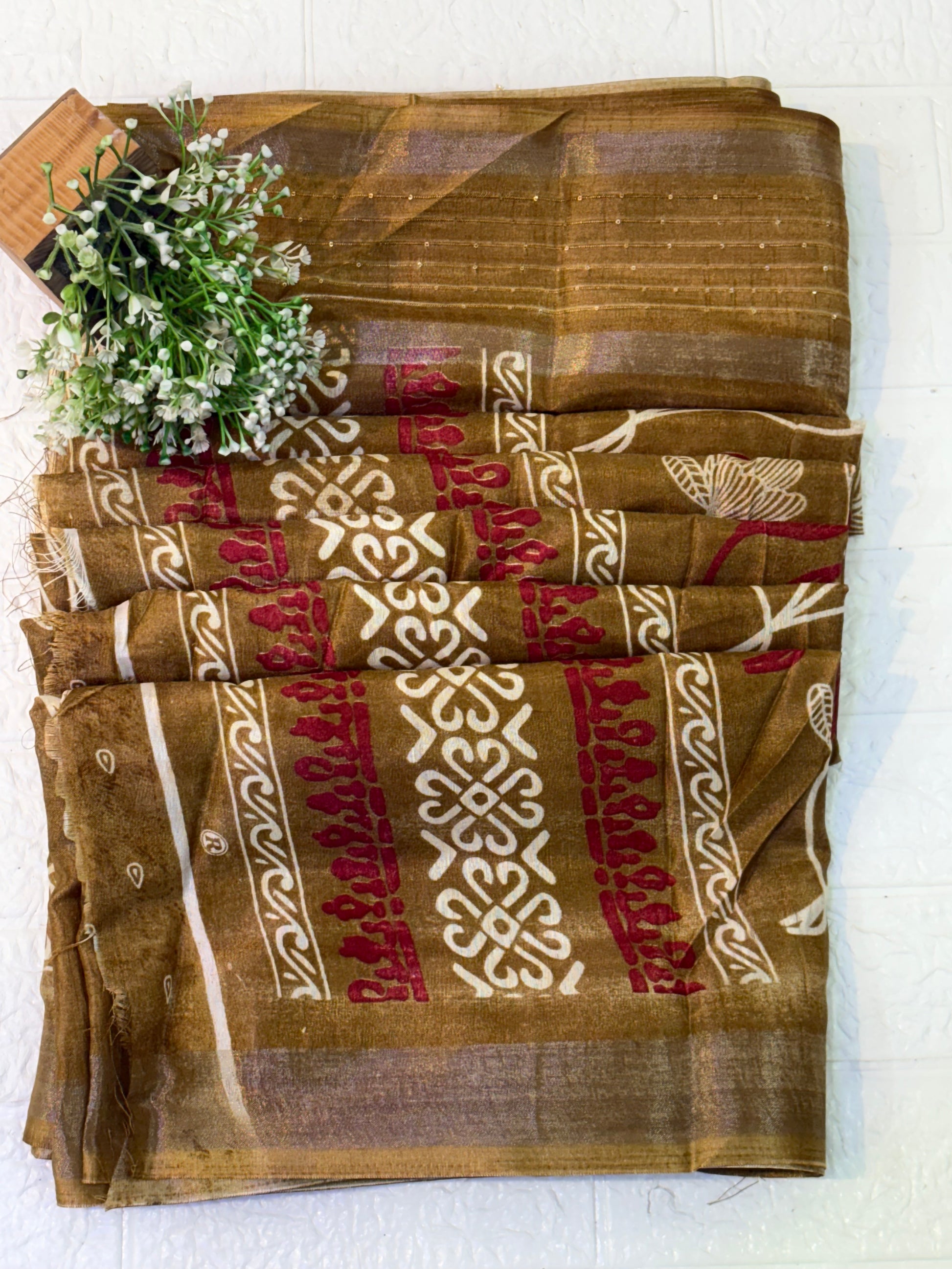 Name: Olive Floral Printed Saree fabric soft cotton silk Lightweight cotton blend with a soft, smooth drape