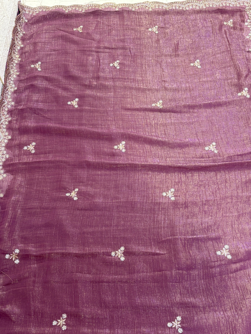 Name: Dusty Lavender Burberry silk saree Lightweight with intricate floral embroidery and scalloped zari border