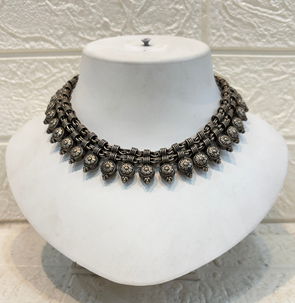 Name: Antique Oxidized Silver Choker Oxidized silver metal with floral engraved motifs
