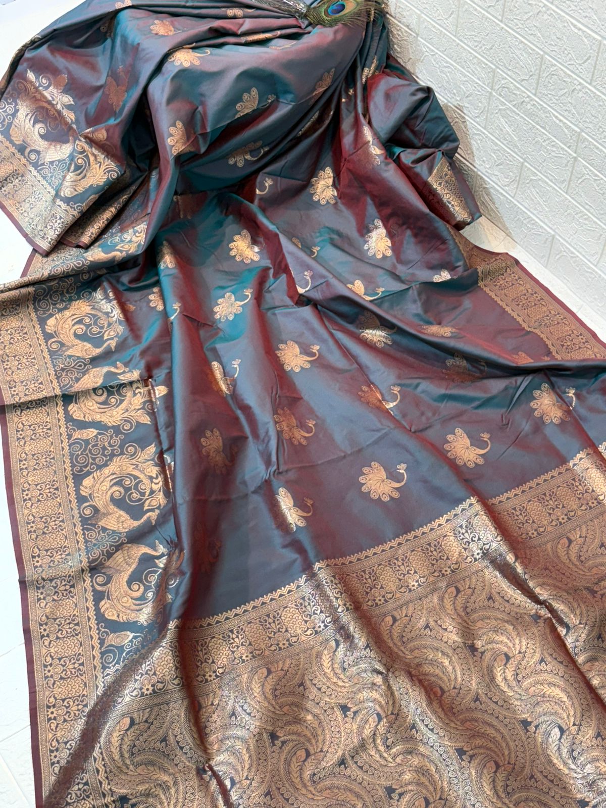 Teal and Maroon Dual-Tone Banarasi Silk Saree with Gold Zari Peacock Motifs
