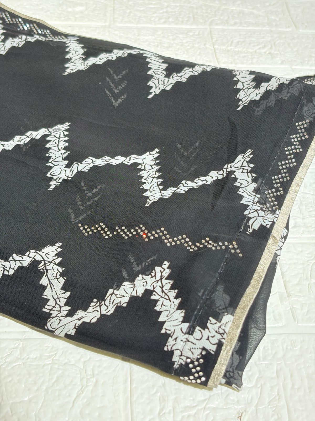 Black & White Geometric Printed Chiffon Saree with Subtle Silver Border