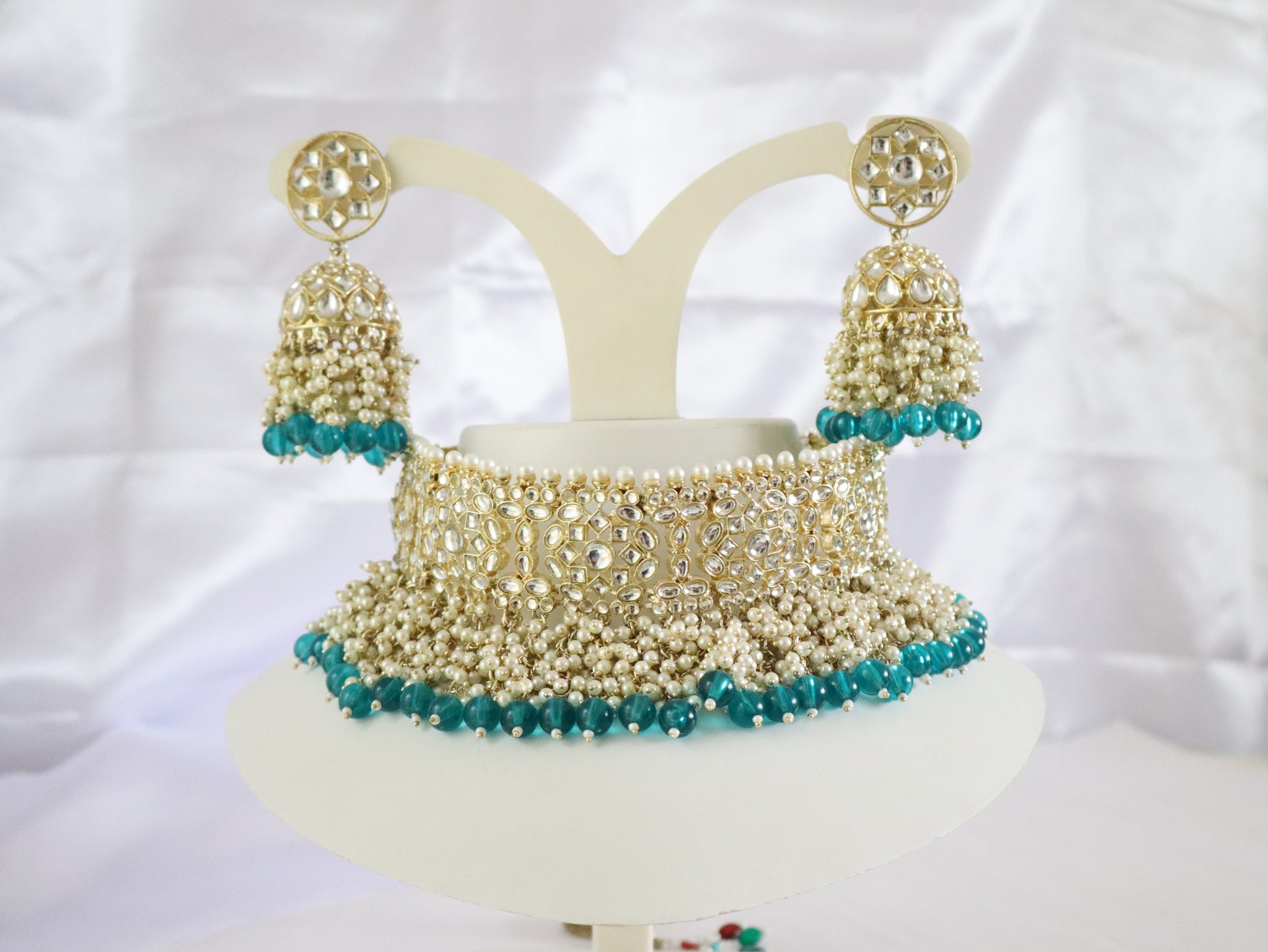 Ocean Bloom Kundan Pearl Choker Set