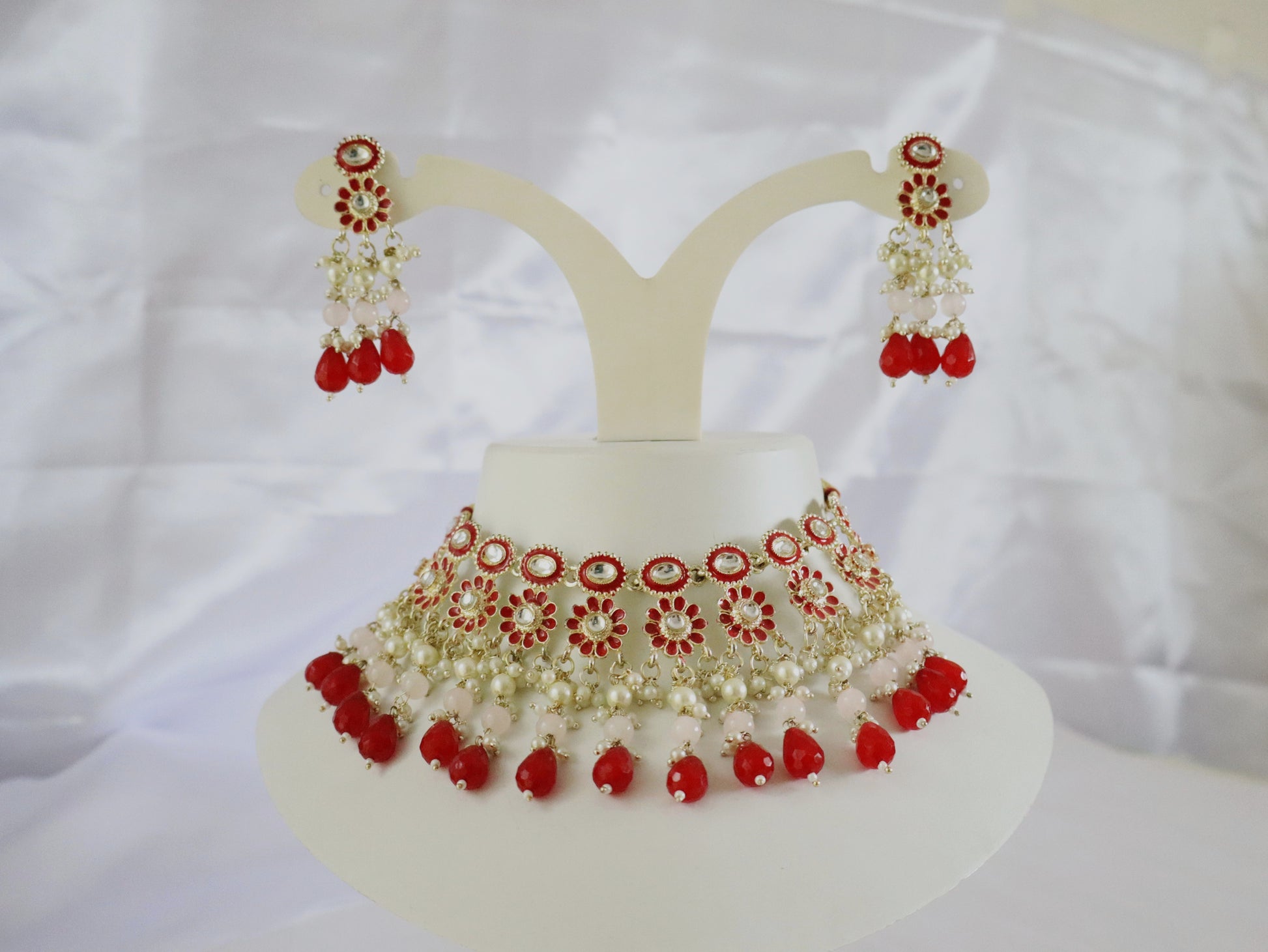 Ruby Bloom Pearl Choker