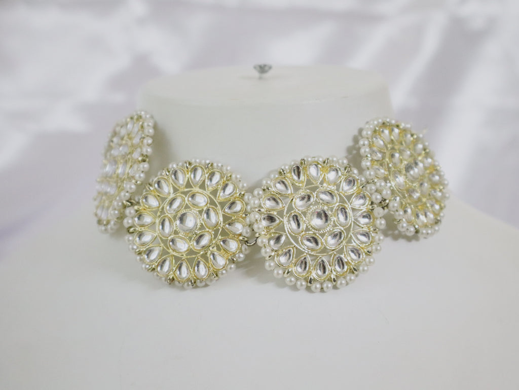 Pearl Radiance Kundan Round Set