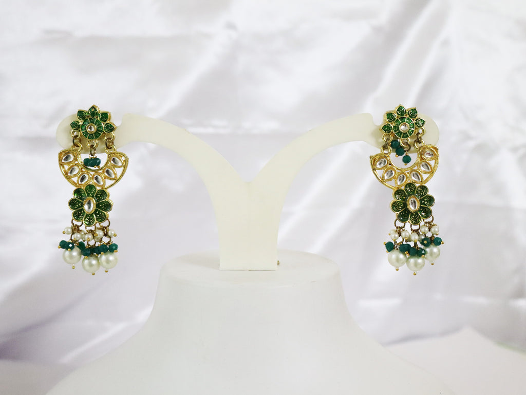 Royal Emerald Kundan Bridal Set