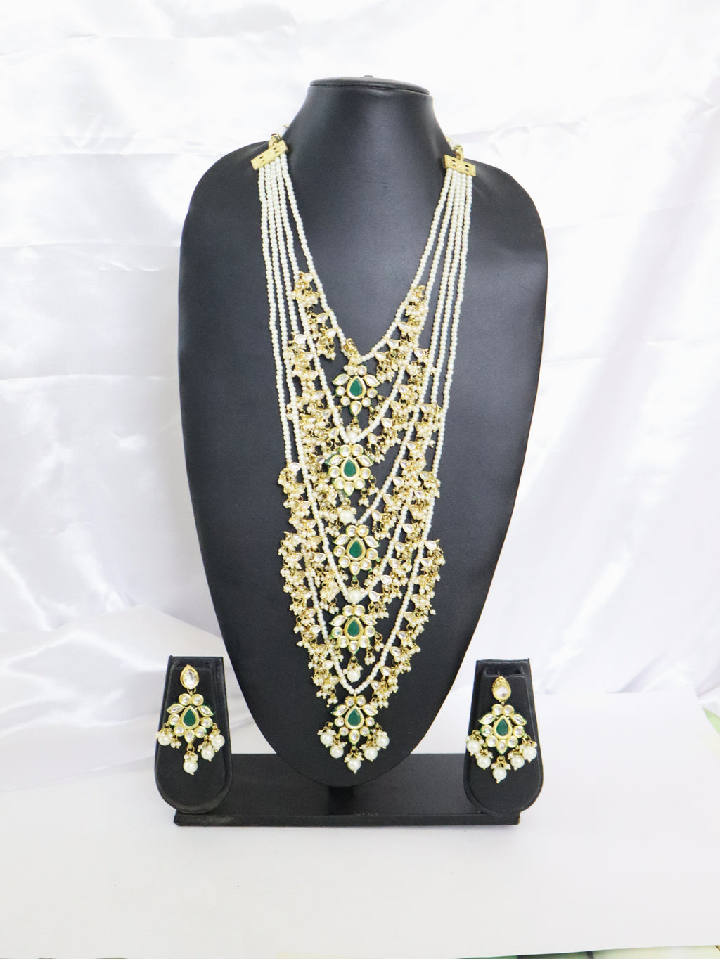 Emerald Maharani Layered Pearl Haar Set