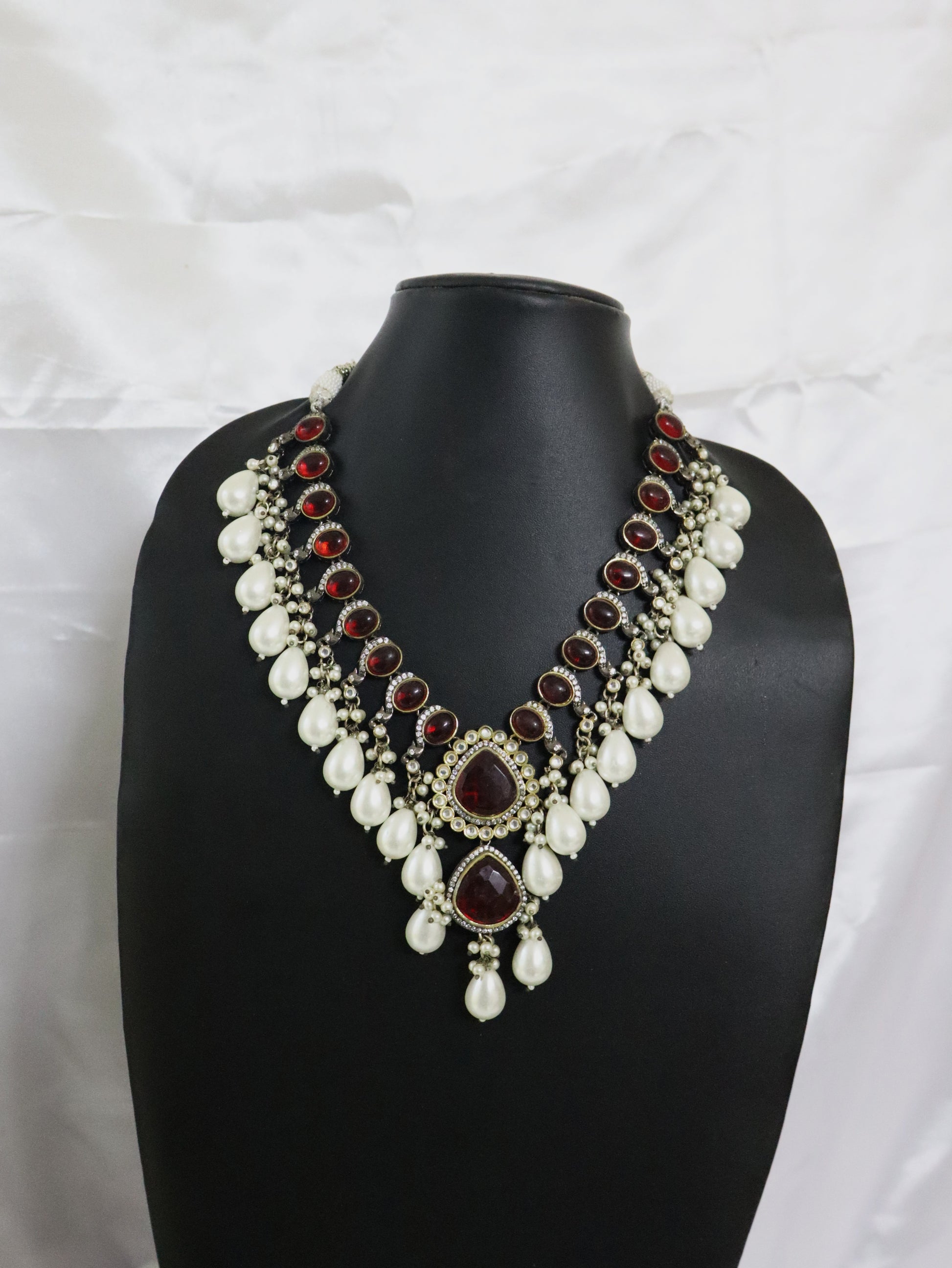 Royal Ruby Drop Bridal Set
