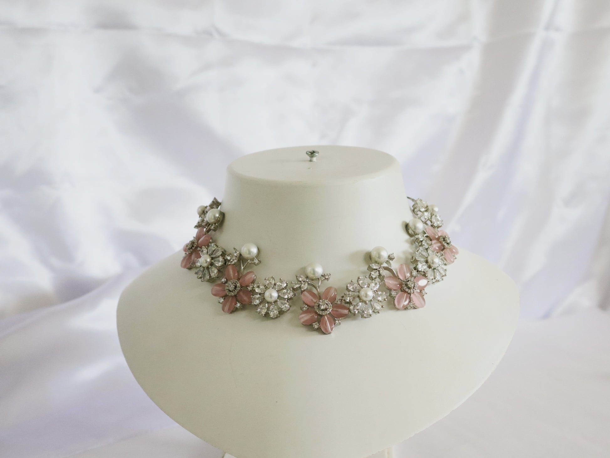 Blush Bloom Choker Set