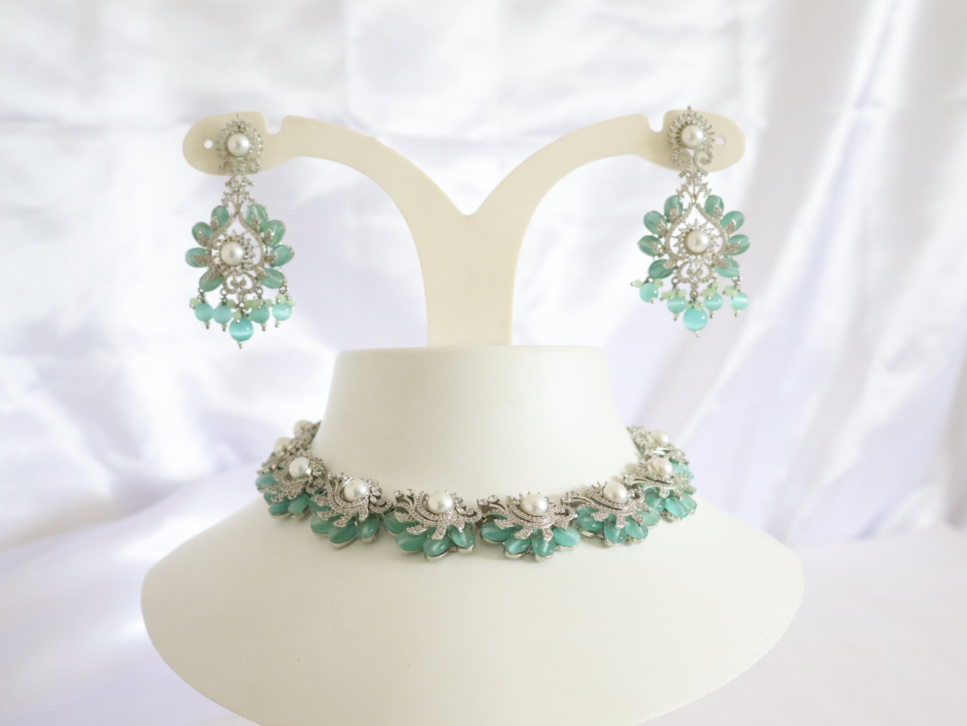 Mint Pearl Floral Set