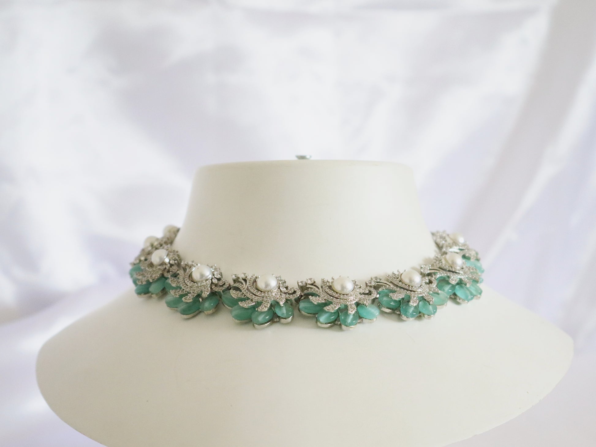 Mint Pearl Floral Set