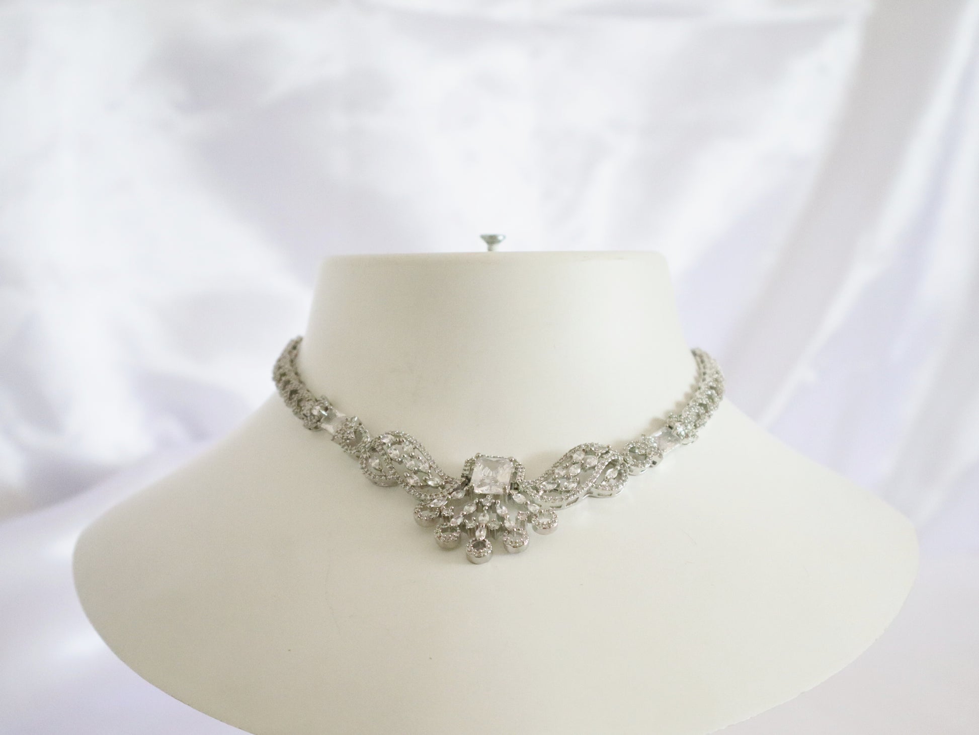 Diamond Frost Regal Set