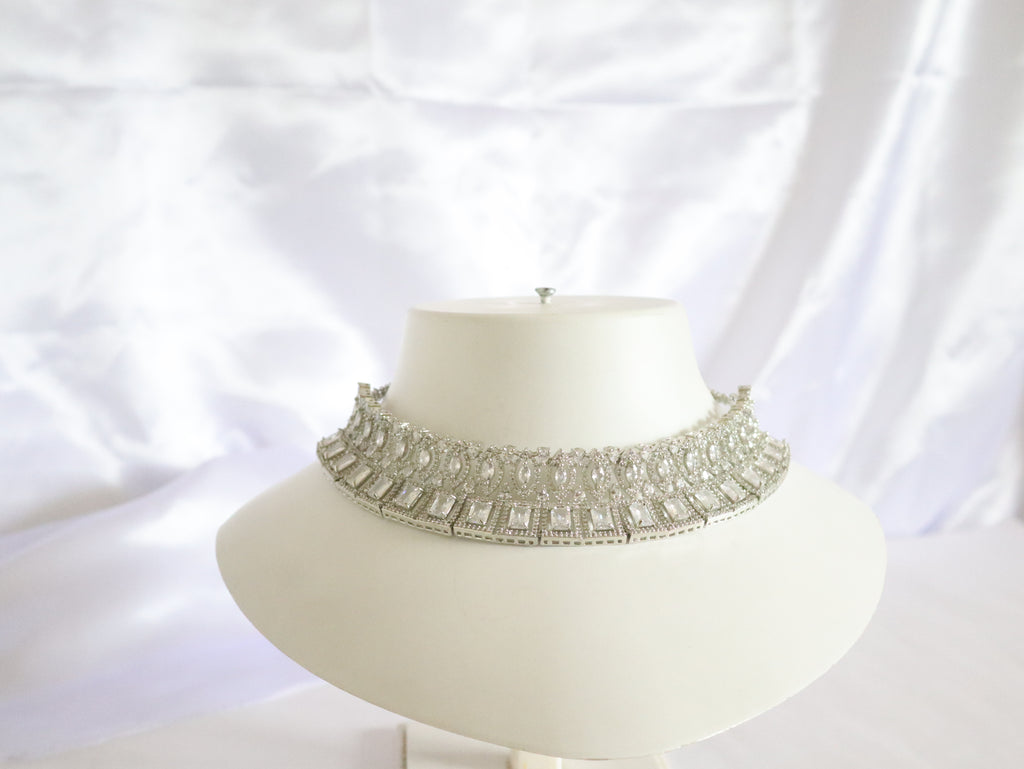 Imperial Radiance Choker Set