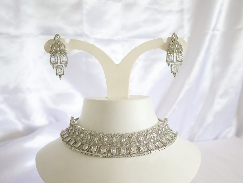 Imperial Radiance Choker Set