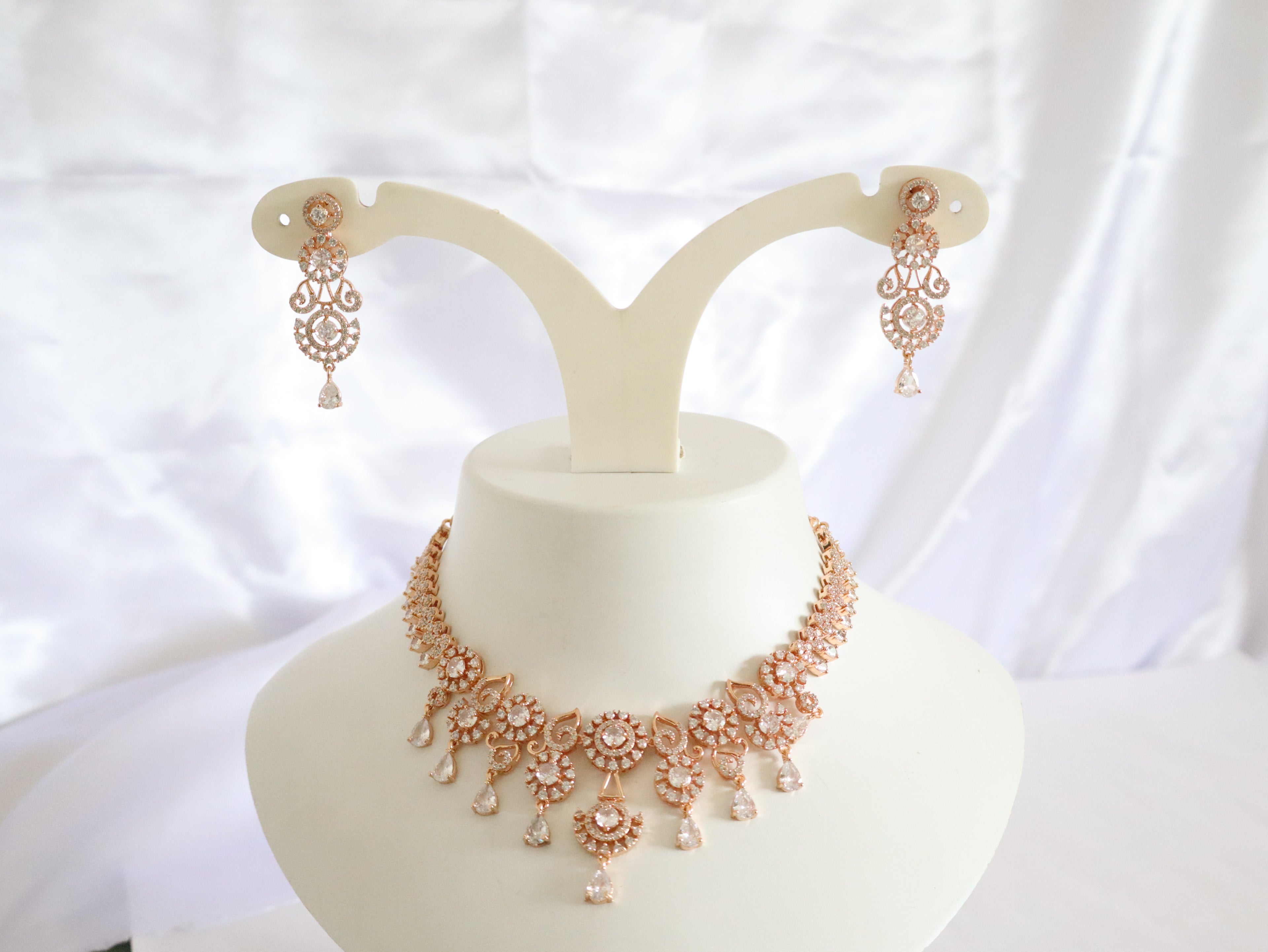 Blush Royale Necklace Set