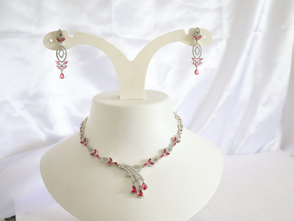 Rosé Elegance Necklace Set