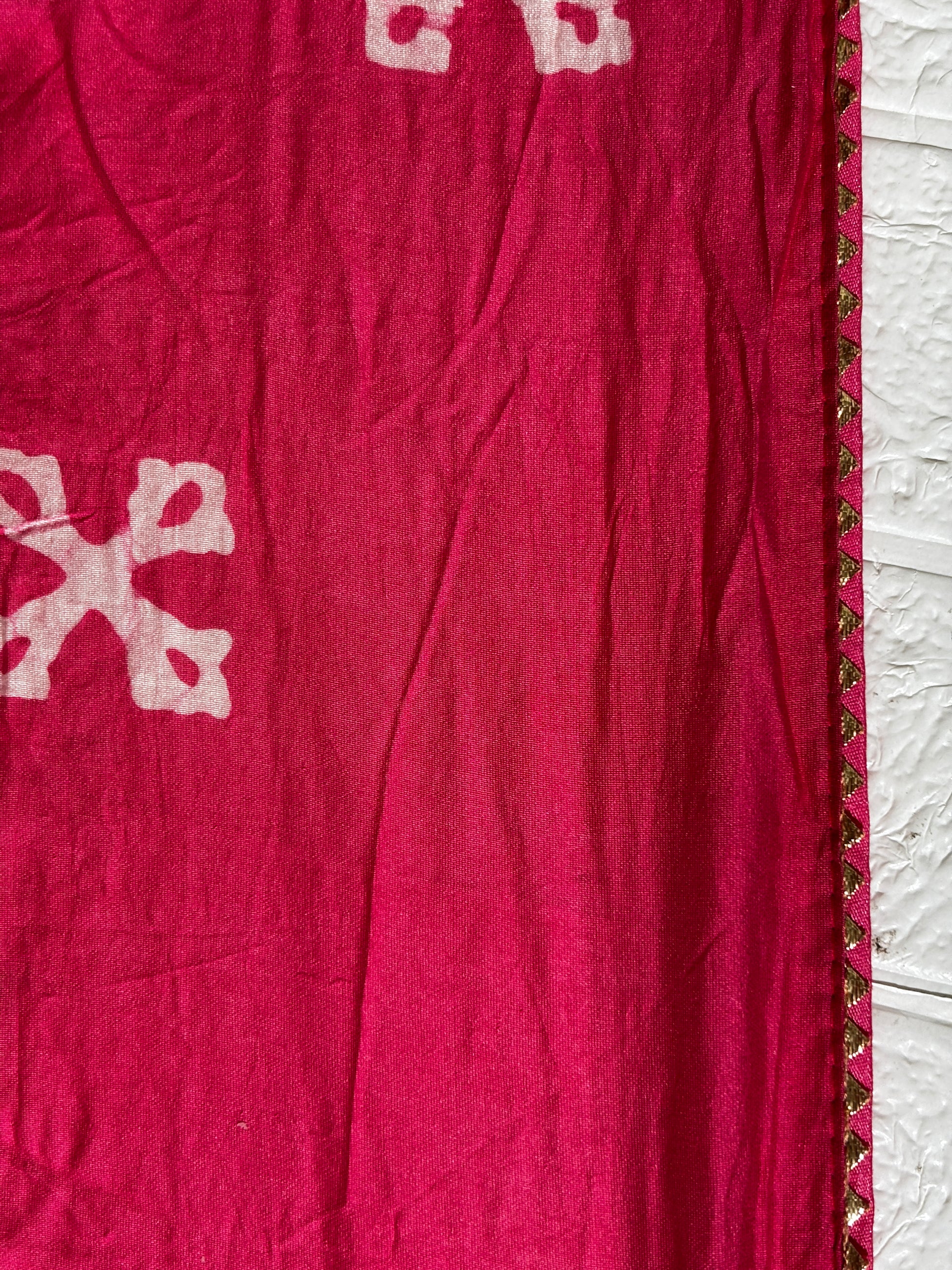 "Rani Pink Bandhani Georgette Saree with Mirror Work"