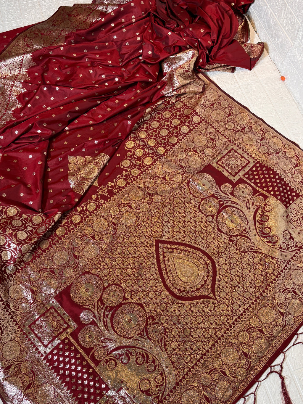 Luxurious Maroon Banarasi Silk Saree with Heavy Antique Gold Zari Work