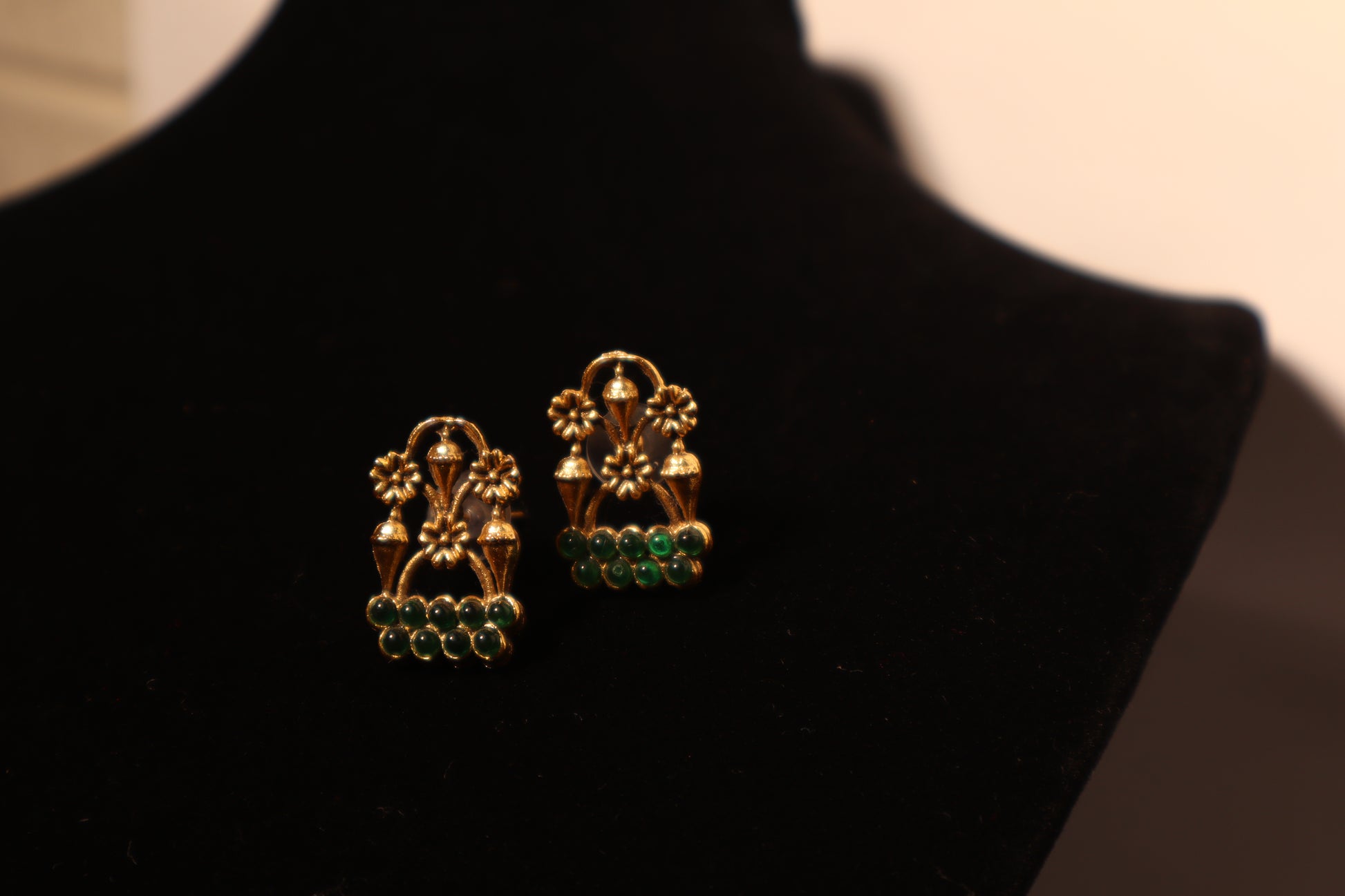 Royal Green Temple Necklace Set with Traditional Motif Earrings
