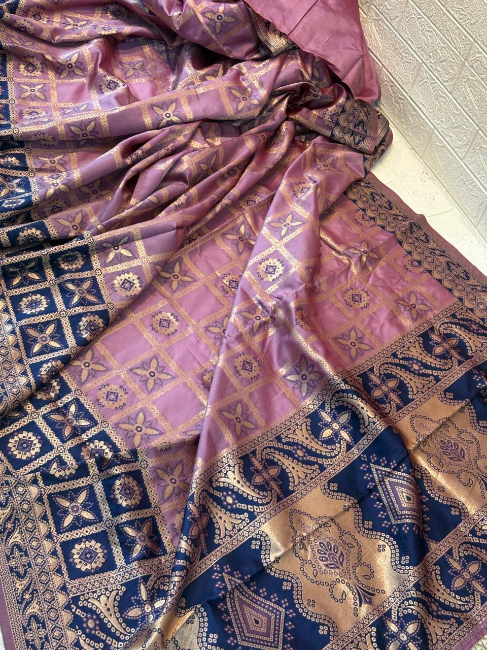 Royal Lavender Charm