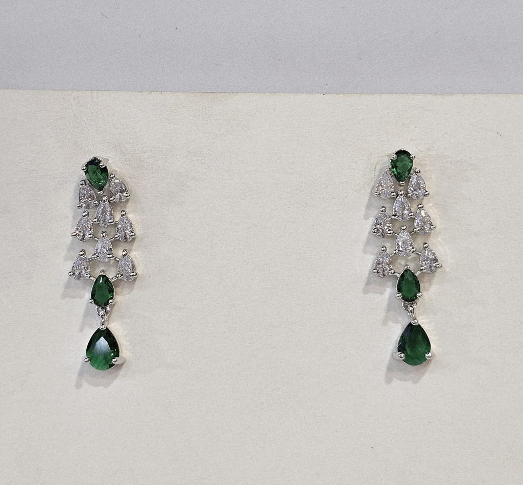Emerald Teardrop Elegance Set
